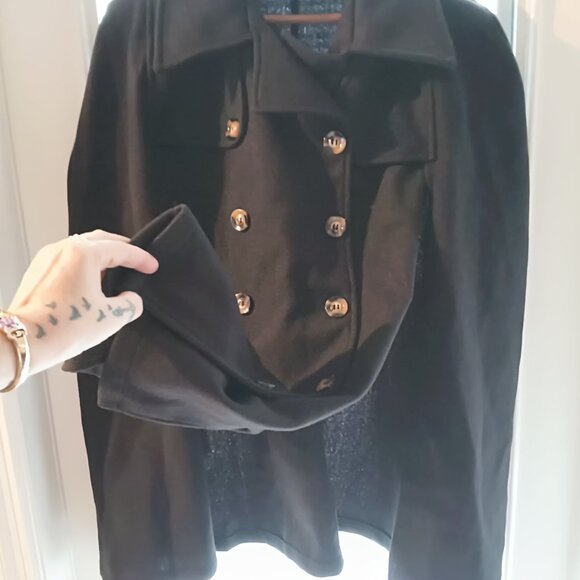 Kara And Kate 🌷 Womens Gorgeous Black Luxe Button Up Double Breasted Cape 🌷 - Picture 7 of 16